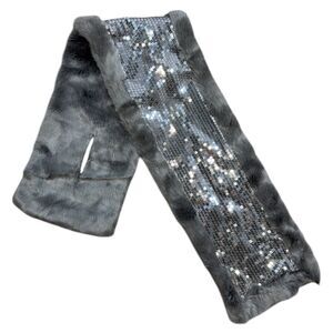 Candie's Scarf Women's Gray Faux Fur Sparkling Sequin Neck Warmer - One Size